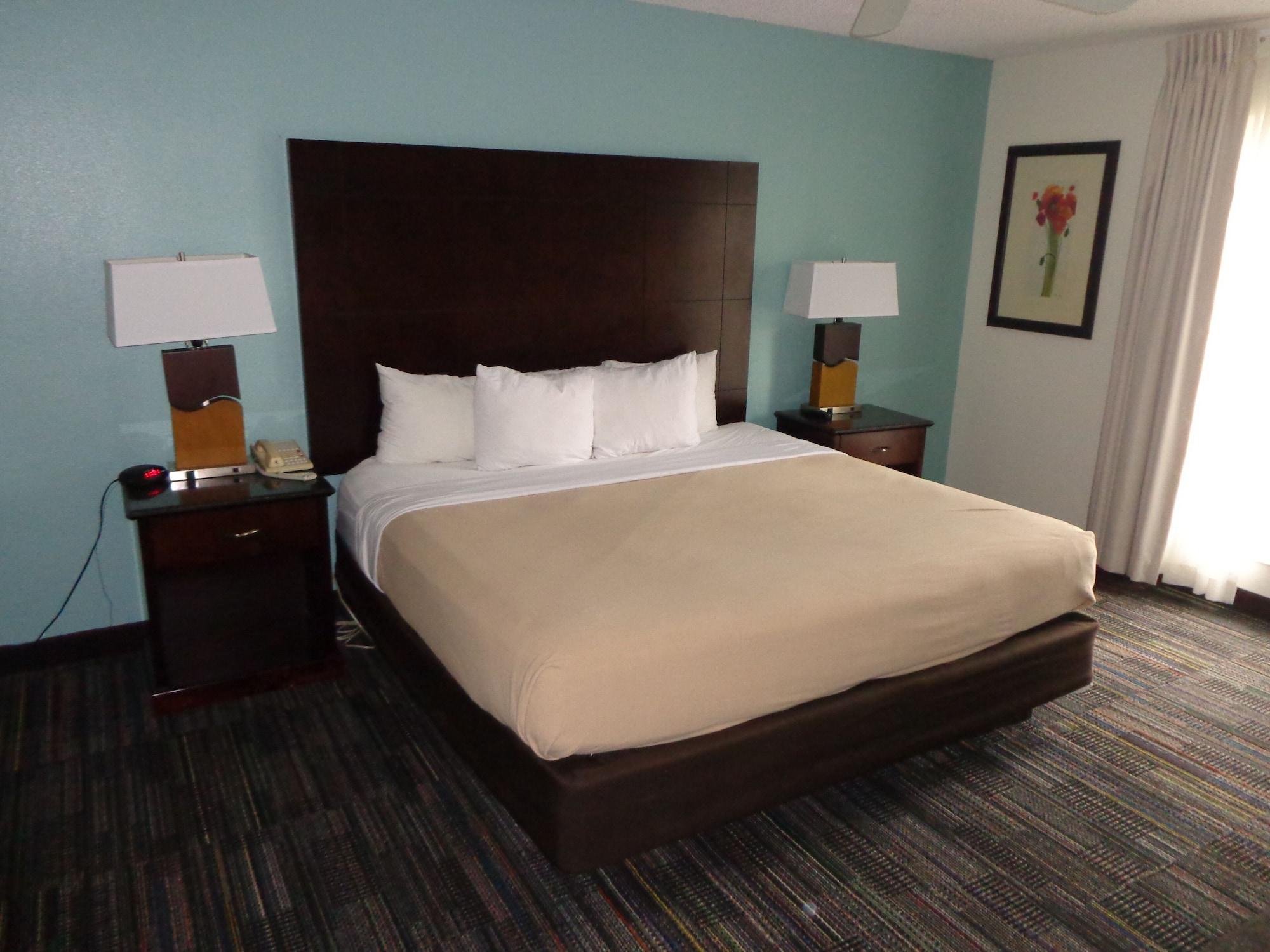 Surestay Plus By Best Western Orlando Lake Buena Vista Extérieur photo