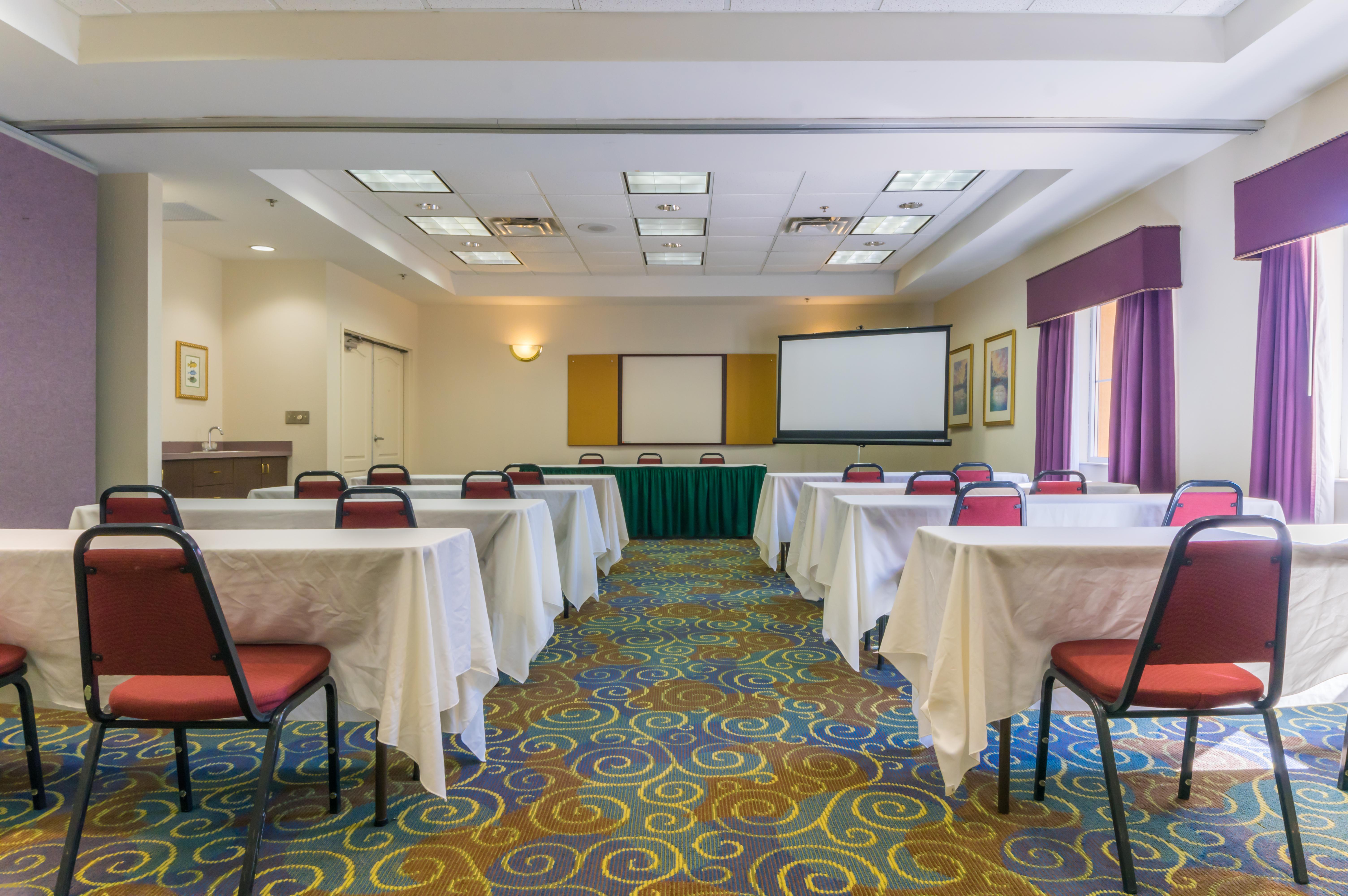 Surestay Plus By Best Western Orlando Lake Buena Vista Extérieur photo