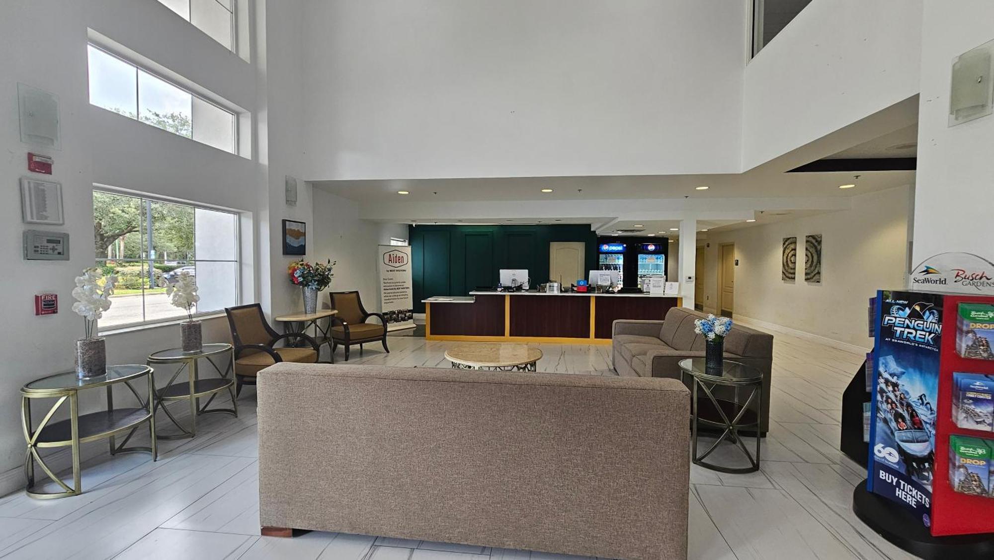 Surestay Plus By Best Western Orlando Lake Buena Vista Extérieur photo